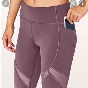 NWT Lululemon On The Pace Crop Vintage Grape - size 8